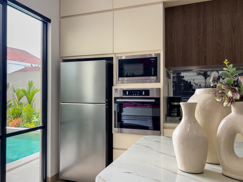 Leasehold - Modern 3 Bedroom Villa for Sale in Prime Seminyak - Bali