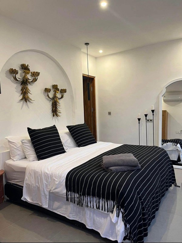 For Sale Leasehold - Cozy vila full furnished in the heart of Kerobokan - Bali