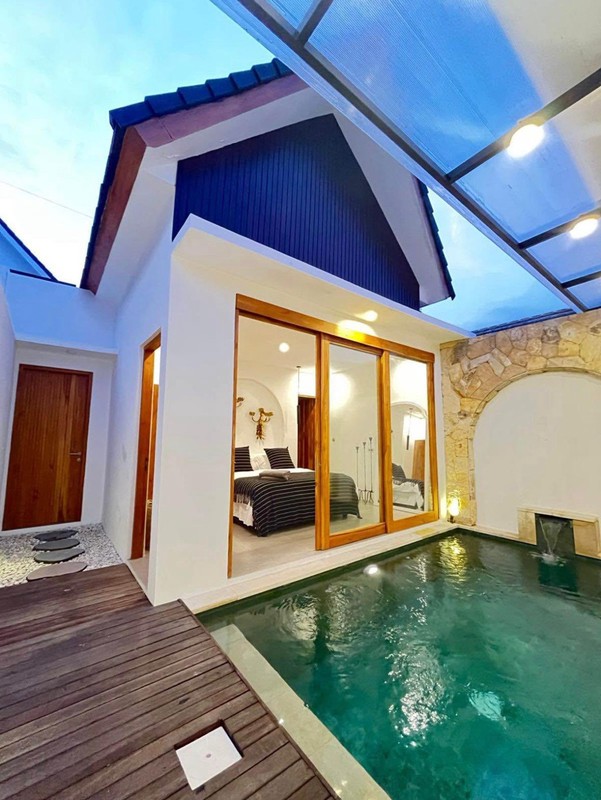 For Sale Leasehold - Cozy vila full furnished in the heart of Kerobokan - Bali