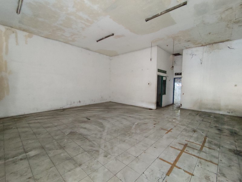 Dijual Tanah 303 Meter Persegi Strategis Bonus Bangunan di Pinggir Jalan Ringroad Utara, Condongcatur, Depok, Sleman