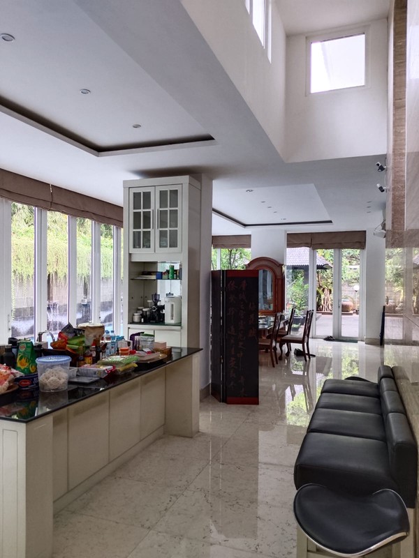 Rare Listing! Hunian Mewah Eksklusif di Jl. Adhiaksa, Lebak Bulus