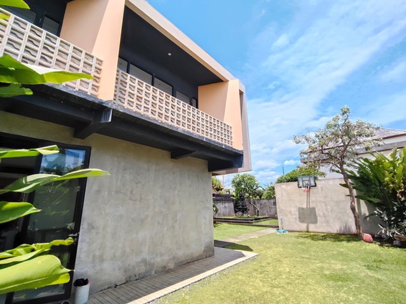 Beachfront House For Sale in Ketewel - Gianyar