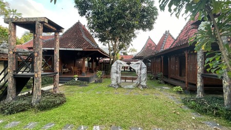 Disewakan Rumah Luas 1500 Meter Persegi, Cocok Untuk Guesthouse Dengan Parkir Yang Luas di Wedomartani, Ngemplak, Sleman