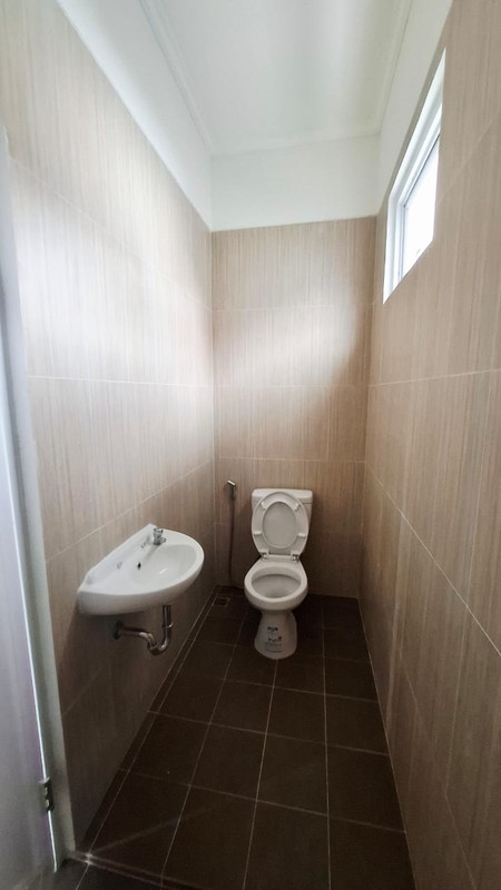 Rumah Sewa Semi Furnished di Komplek Fasilitas Lengkap & Eksklusif Cinere