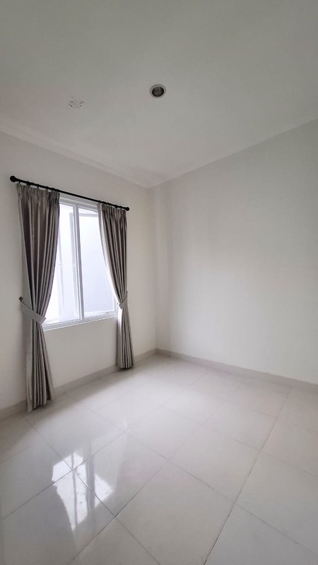 Rumah Sewa Semi Furnished di Komplek Fasilitas Lengkap & Eksklusif Cinere
