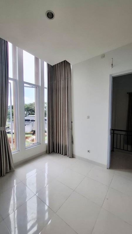 Rumah Sewa Semi Furnished di Komplek Fasilitas Lengkap & Eksklusif Cinere