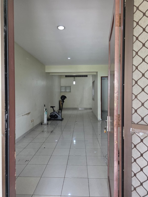 Rumah Bebas Banjir Dekat Halte Trans Jakarta Jakarta Puri Beta 2. Cluster Cempaka. Larangan.