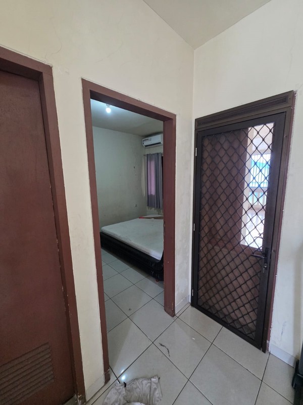 Rumah Bebas Banjir Dekat Halte Trans Jakarta Jakarta Puri Beta 2. Cluster Cempaka. Larangan.