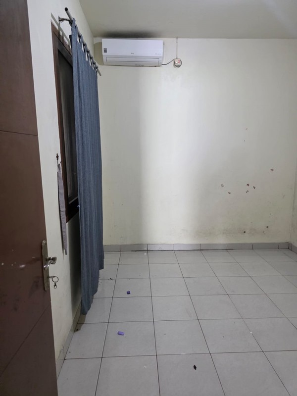 Rumah Bebas Banjir Dekat Halte Trans Jakarta Jakarta Puri Beta 2. Cluster Cempaka. Larangan.