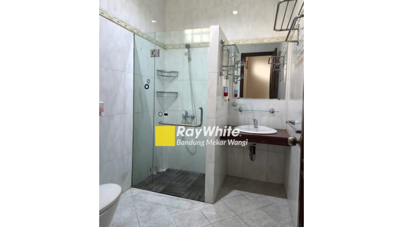 Rumah Cantik Singgasana Pradana Bandung