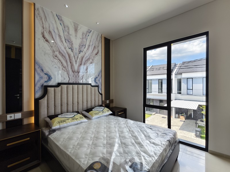 Park Sunrise Tahap 3 Kembali Hadir - Rumah Modern di Wonorejo, Surabaya Timur 