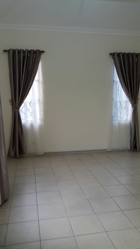 DIJUAL RUMAH @ LIPPO UTARA @ JL.Sumatera - Karawaci Tangerang
