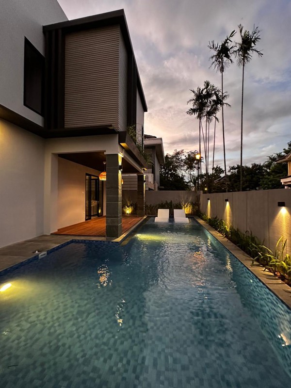 Dijual Rumah EXCLUSIVE LUXURY RESIDENCE - @ Taman Bromo - Lippo Central Karawaci Tangerang