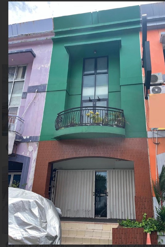 Ruko 3 Lantai, Lokasi Strategis di Bintaro 