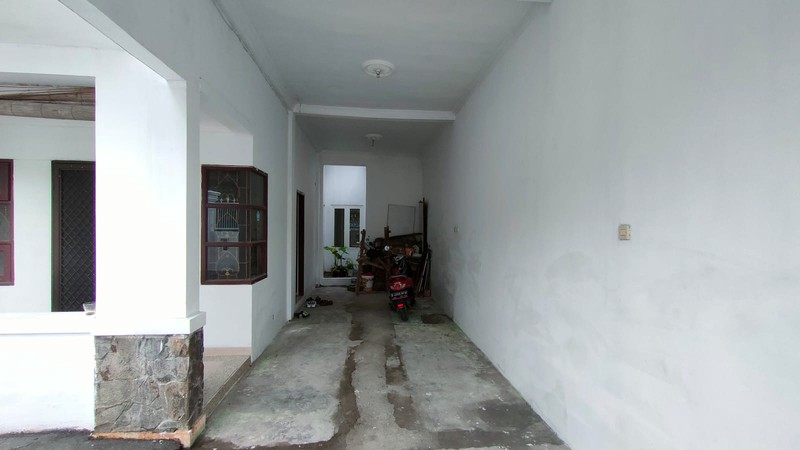 Rumah Puri Surya Jaya Lokasi Strategis Jalan Boulevard