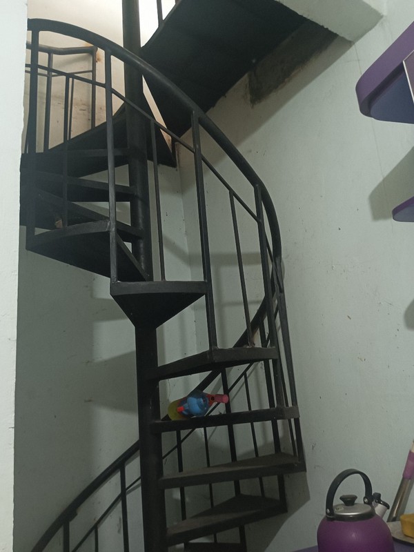 RUMAH CANTIK DAN LUAS DI TAMAN KENARI CIBUBUR