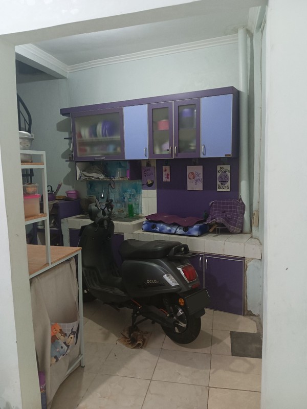 RUMAH CANTIK DAN LUAS DI TAMAN KENARI CIBUBUR