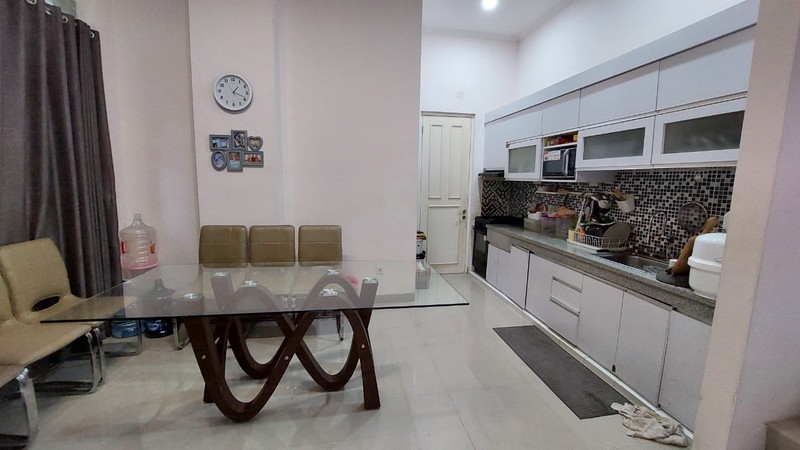 Rumah Siap Huni Rasa Vila Cluster Country Wood Sentul City