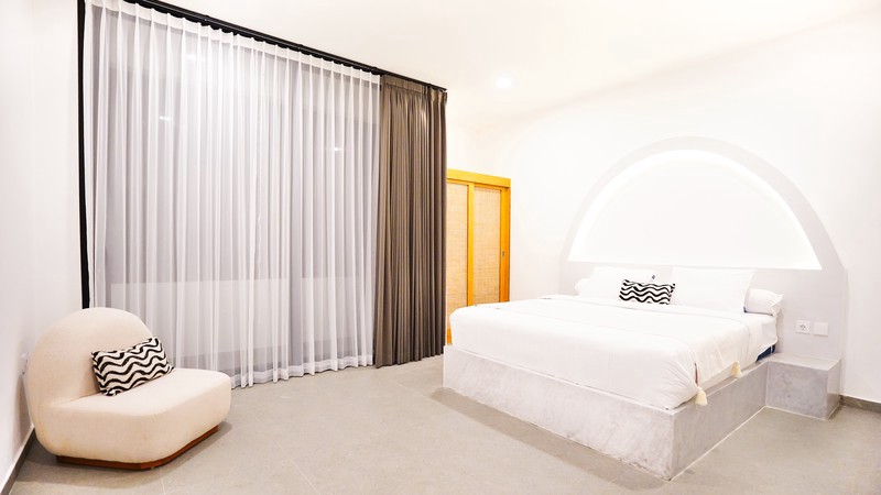 For Sale Leasehold and Freehold  - Brand new  luxury  modern boutique villas  in famous island Nusa Penida 