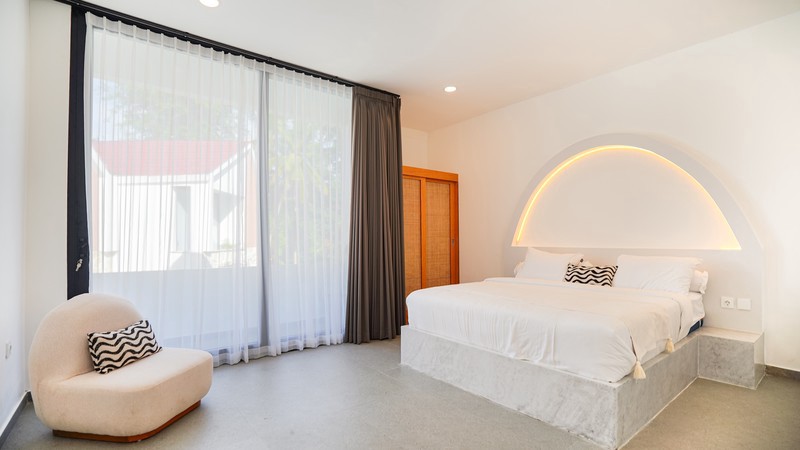 For Sale Leasehold and Freehold  - Brand new  luxury  modern boutique villas  in famous island Nusa Penida 