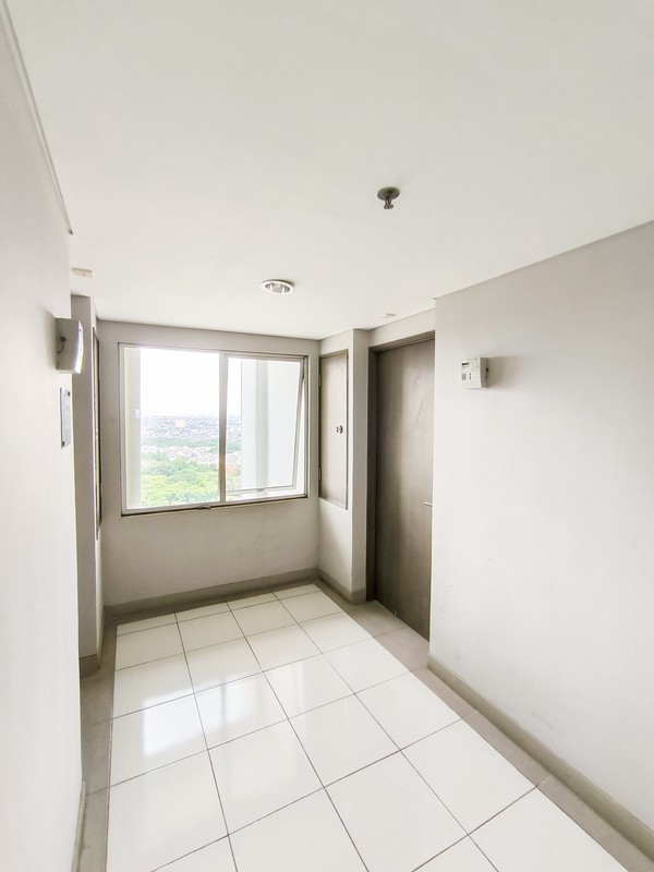 Apart 2 BR murah di Emerald Bintaro Tower 