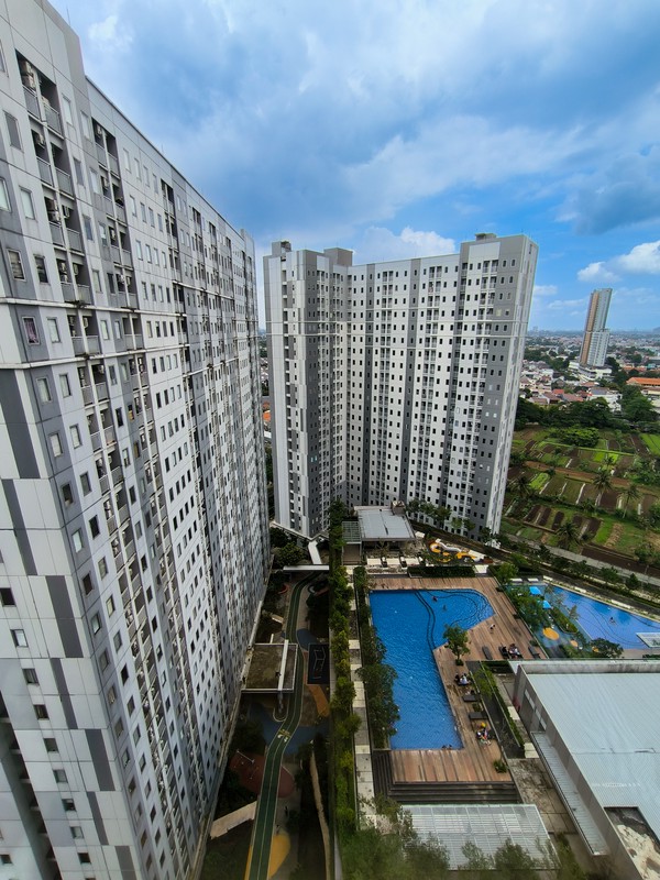 Apart 2 BR murah di Emerald Bintaro Tower 