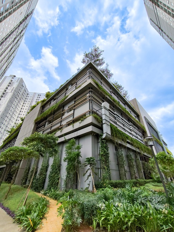 Apart 2 BR murah di Emerald Bintaro Tower 