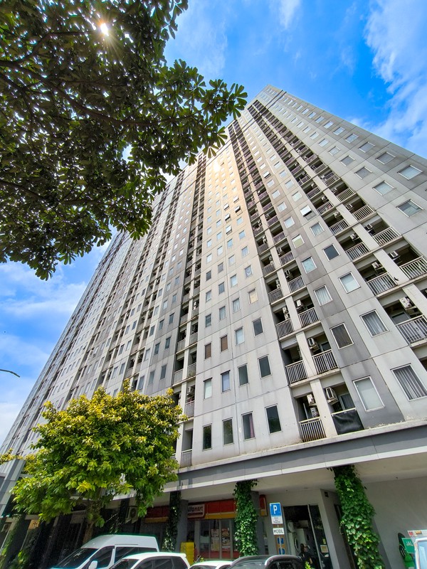 Apart 2 BR murah di Emerald Bintaro Tower 