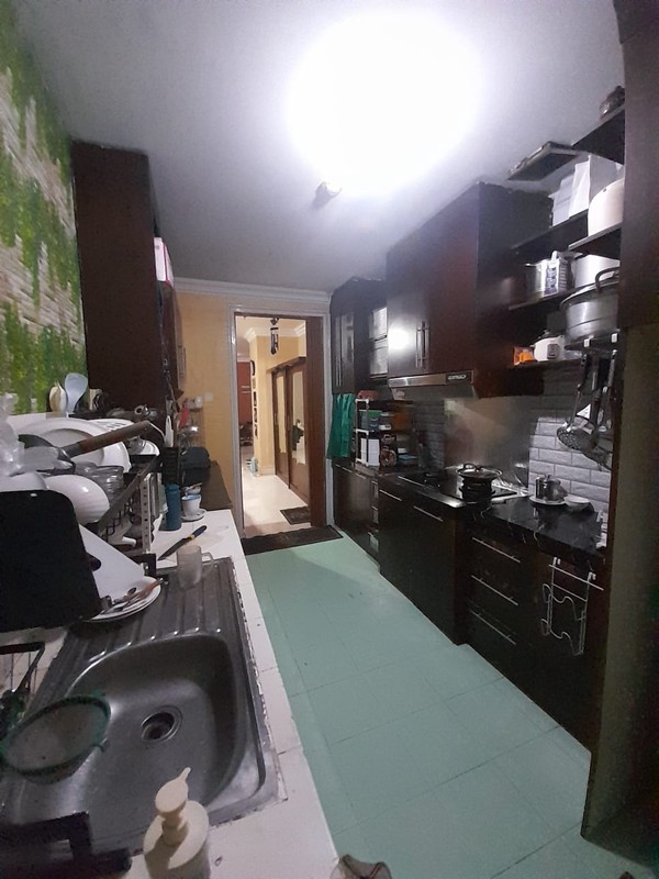 Dijual Apartemen Tipe 3 BR Semi Furnished Di Permata Hijau, Jakarta Selatan