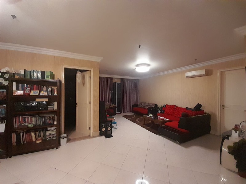 Dijual Apartemen Tipe 3 BR Semi Furnished Di Permata Hijau, Jakarta Selatan