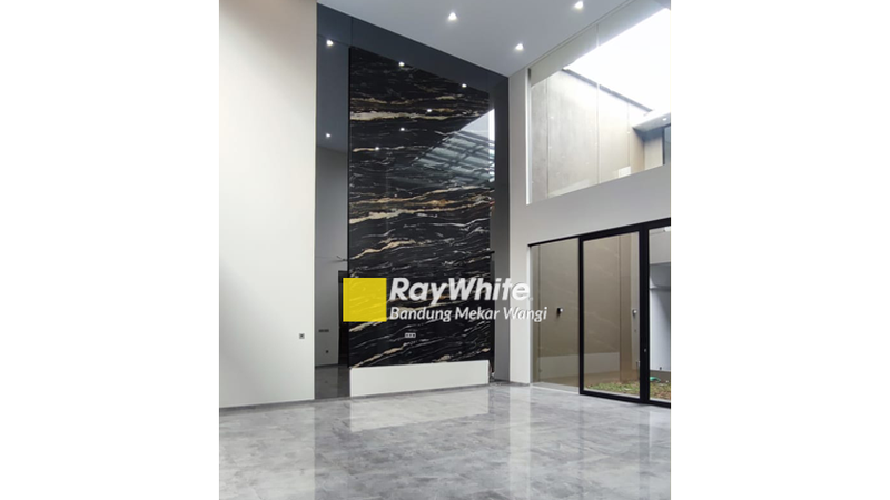 Rumah Baru Minimalis Siap Huni Summarecon Xandari