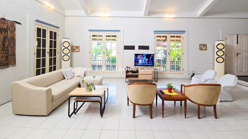 Dijual Rumah Bagus Siap Huni Di Jalan Sibayak Limo Depok 