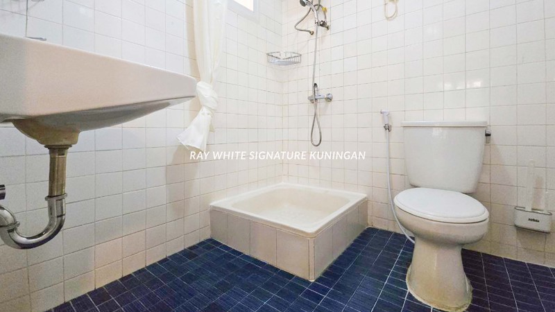 Dijual Rumah Bagus Siap Huni Di Jalan Sibayak Limo Depok 