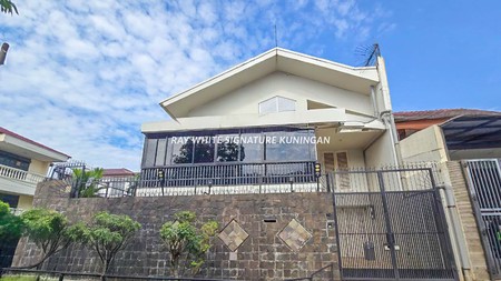 Dijual Rumah Bagus Siap Huni Di Jalan Sibayak Limo Depok 