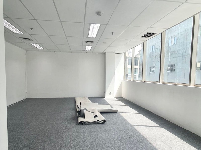 DISEWAKAN! RUANG USAHA DI GRAHA KAPITAL KEMANG JAKARTA SELATAN (UNIT A) 