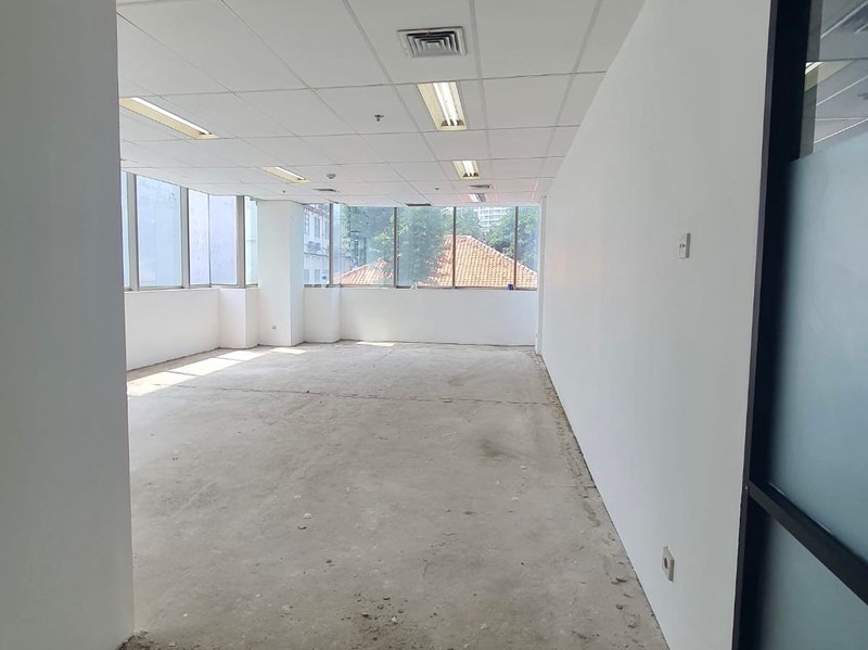 DISEWAKAN! RUANG USAHA DI GRAHA KAPITAL KEMANG JAKARTA SELATAN (UNIT B) 