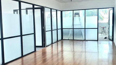 DISEWAKAN! RUANG USAHA DI GRAHA KAPITAL KEMANG JAKARTA SELATAN
