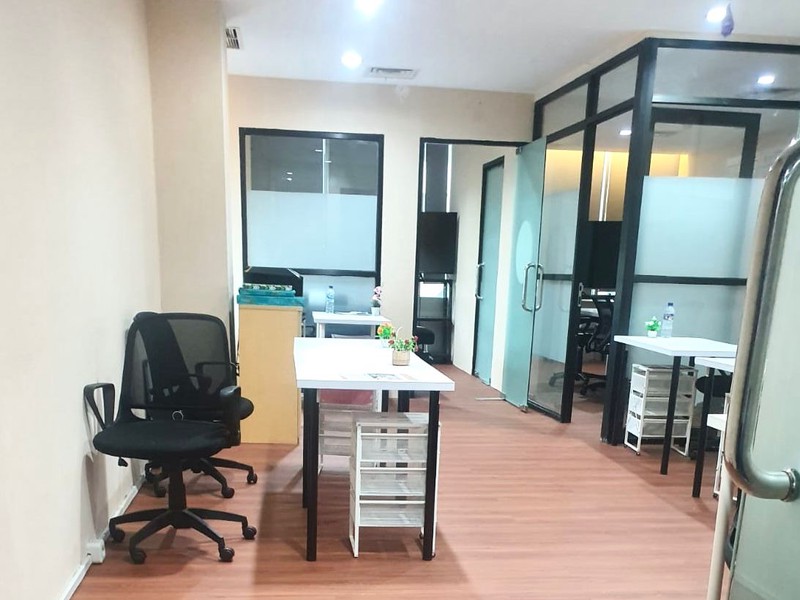 DISEWAKAN! RUANG USAHA DI GRAHA KAPITAL KEMANG JAKARTA SELATAN