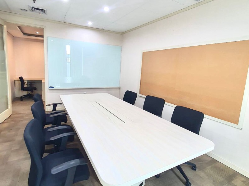 DISEWAKAN! RUANG KANTOR FULL FURNISHED DI GRAHA KAPITAL KEMANG JAKSEL