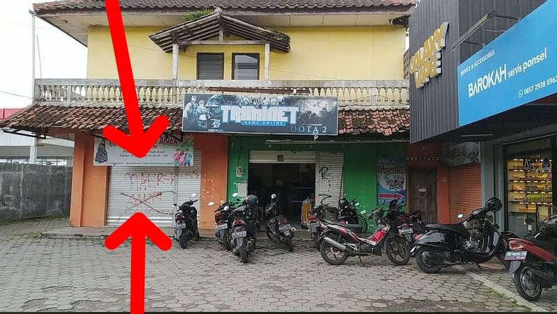Disewakan 2 Ruko Strategis Lokasi Strategis Dekat Kampus UII - Ngaglik Sleman 