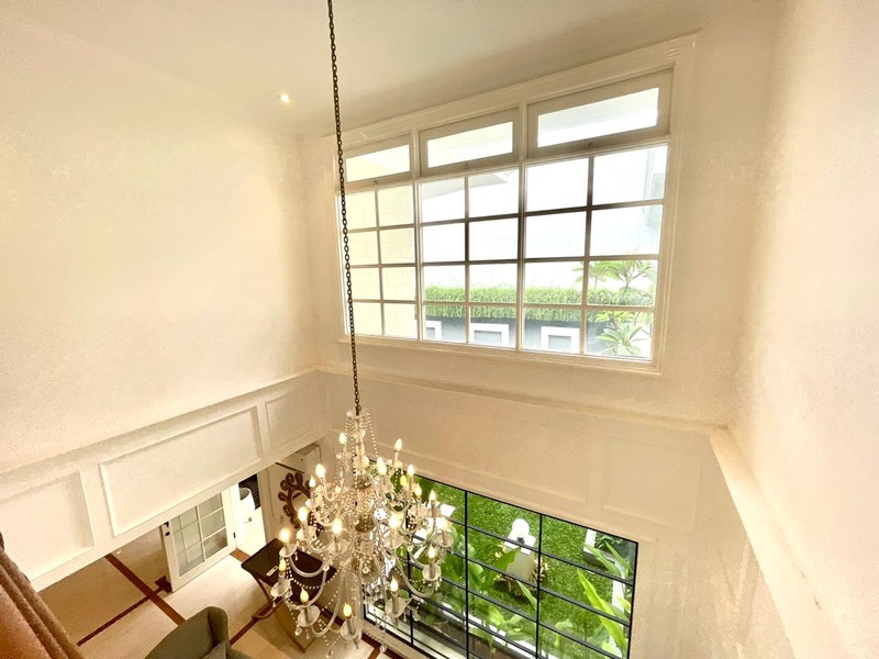 DISEWAKAN! RUMAH MEWAH EUROPEAN CLASSIC SIAP HUNI DI PONDOK INDAH