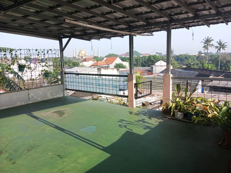 Di jual Rumah 3 Lantai di Pancoran Mas Depok 