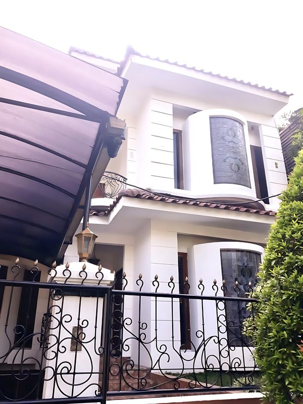 DIJUAL RUMAH HARGA NJOP DI GEDUNG HIJAU PONDOK INDAH 