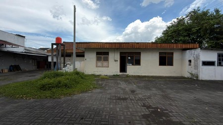 Dijual Gudang Siap Pakai Lokasi Strategis Dekat Ring Road Janti - Banguntapan 