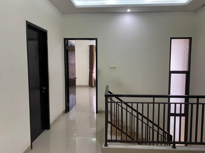 Rumah 2 Lantai Siap Huni Di Condet Kramat Jati Jakarta Timur