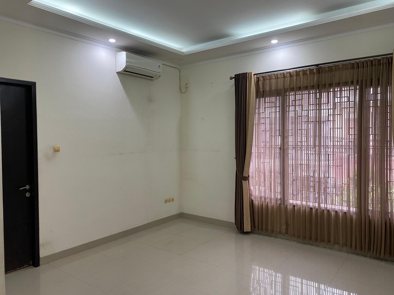 Rumah 2 Lantai Siap Huni Di Condet Kramat Jati Jakarta Timur