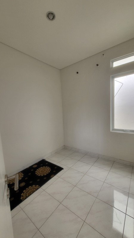 Rumah Murah Siap Huni di Paramount Petals Tangerang Dekat Akses Tol