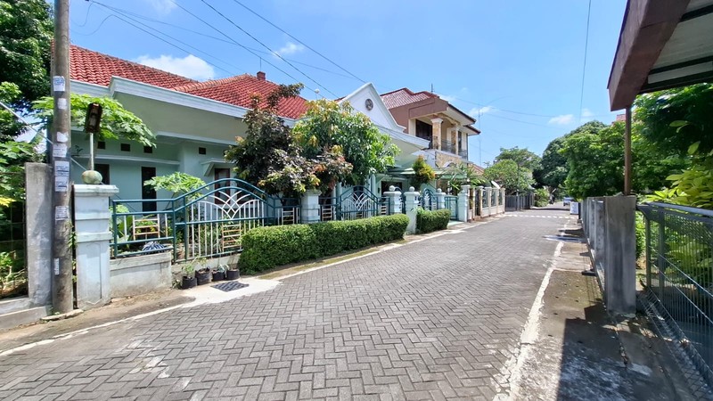 Rumah Tinggal Semi Furnish Lokasi Premium Siap Huni di Semaki, Umbulharjo