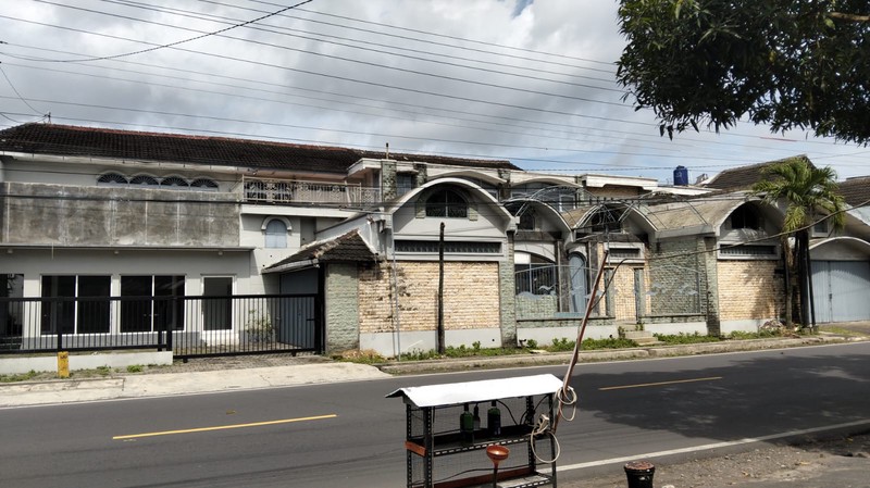 Bangunan Rumah Luas Lokasi Strategis di Baturetno Banguntapan Bantul 