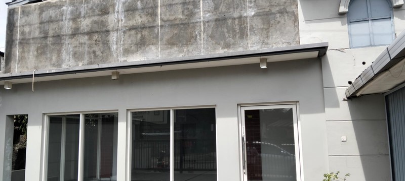 Bangunan Rumah Luas Lokasi Strategis di Baturetno Banguntapan Bantul 